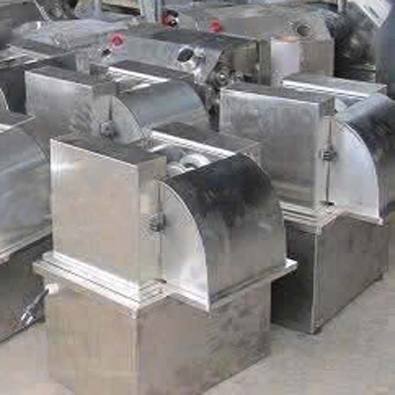 Máy Ép Mía – Thiết Bị Không Thể Thiếu Cho Người Kinh Doanh Nước Mía máy ép mía trong kho